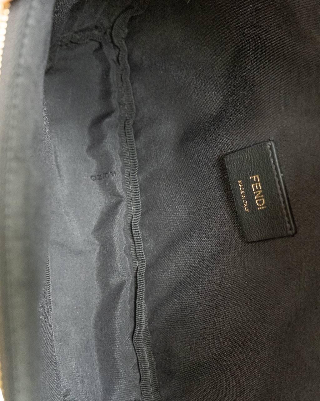 Borse a Tracolla \ Marsupio Fendi Belt Bag Logomania Nero 5