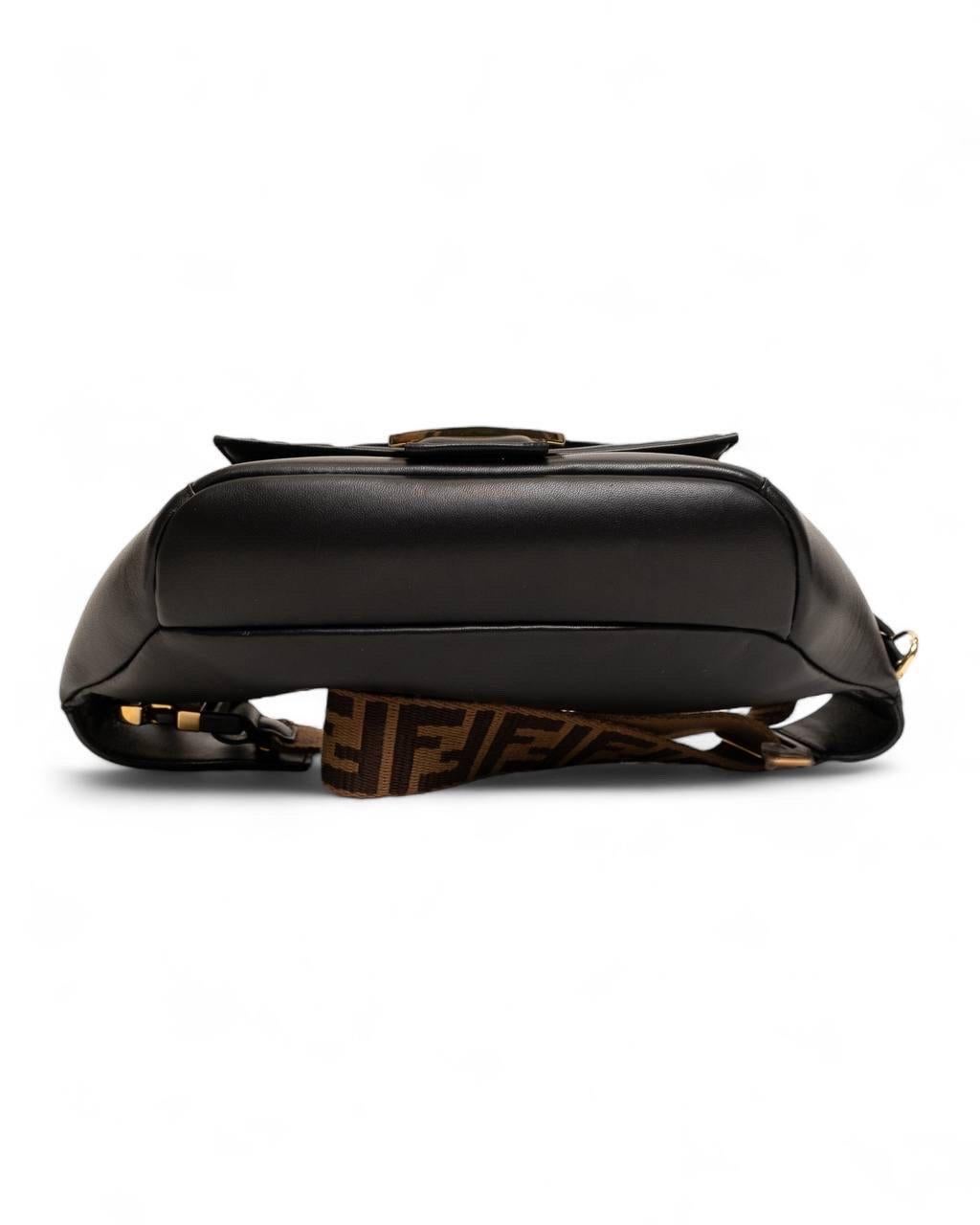Borse a Tracolla \ Marsupio Fendi Belt Bag Logomania Nero 2