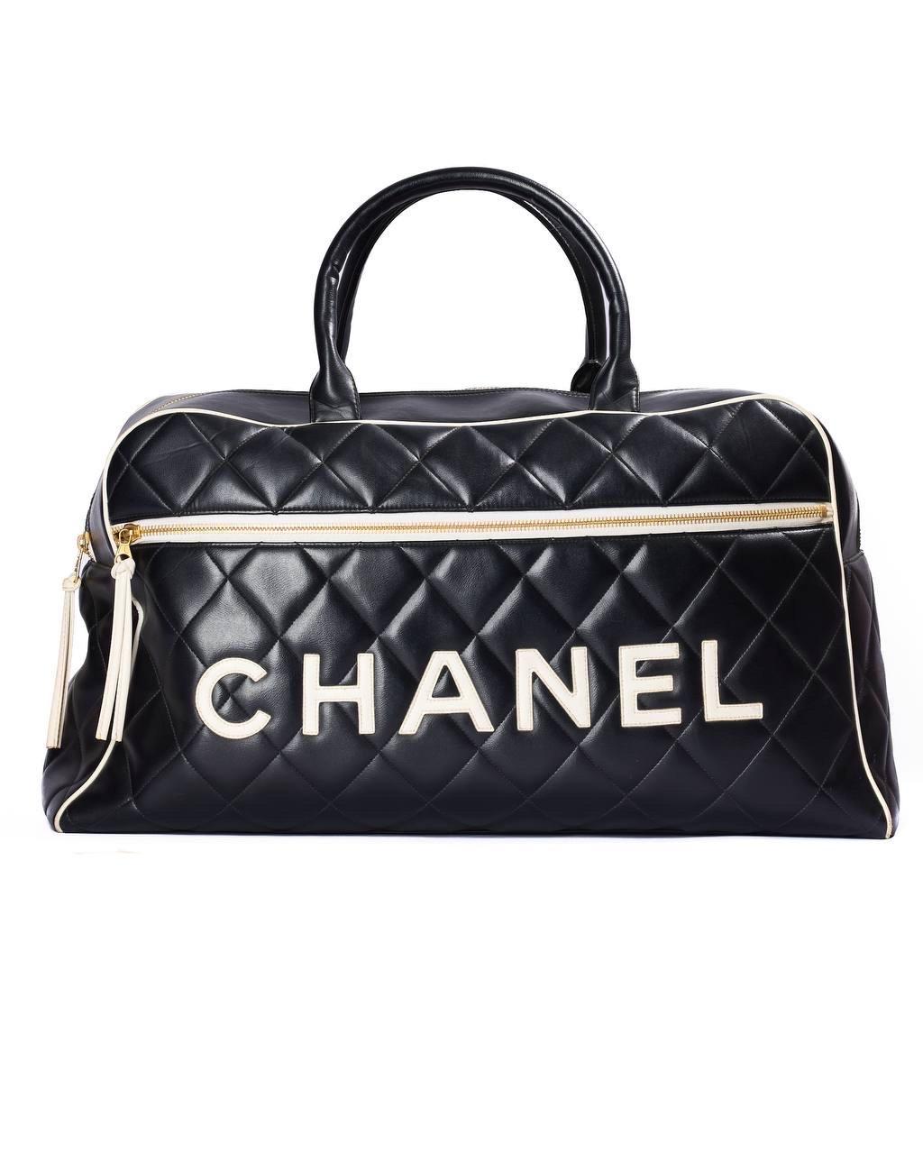 Borsone a Mano Chanel Duffle Bag Large Logo Nero In Good Condition In Torre Del Greco, IT