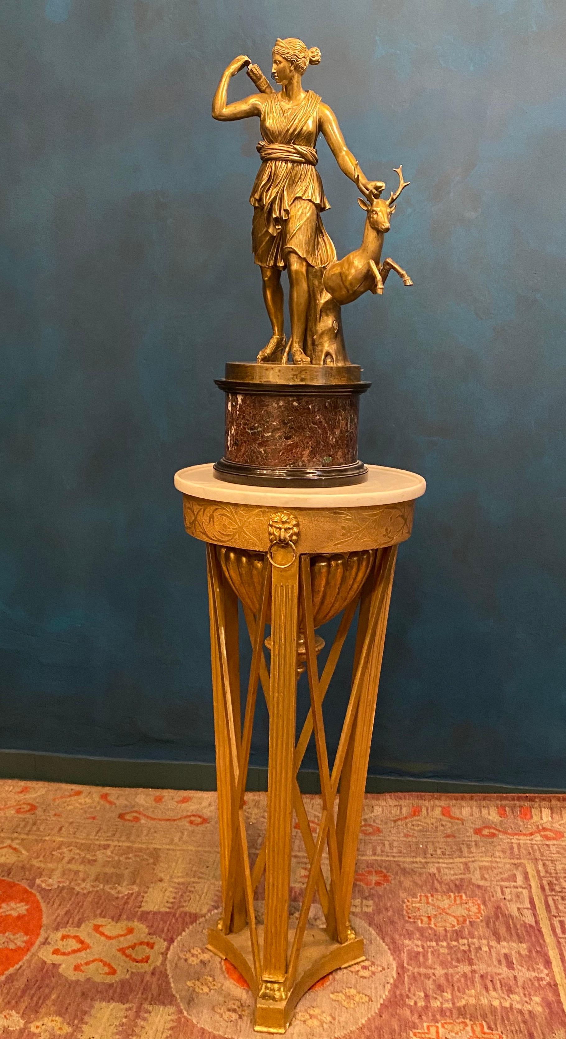 Sculpture en bronze Grand Tour de Diane déesse de la chasse signée B. Boschetti.  en vente 7