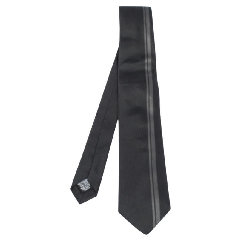 Boss By Hugo Boss - Cravatta in seta a righe verticali nera e grigia