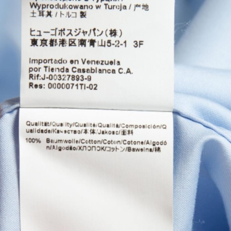 Boss By Hugo Boss - Camicia slim in cotone blu con bottoni XXL In condizioni buone in vendita a Dubai, Al Qouz 2