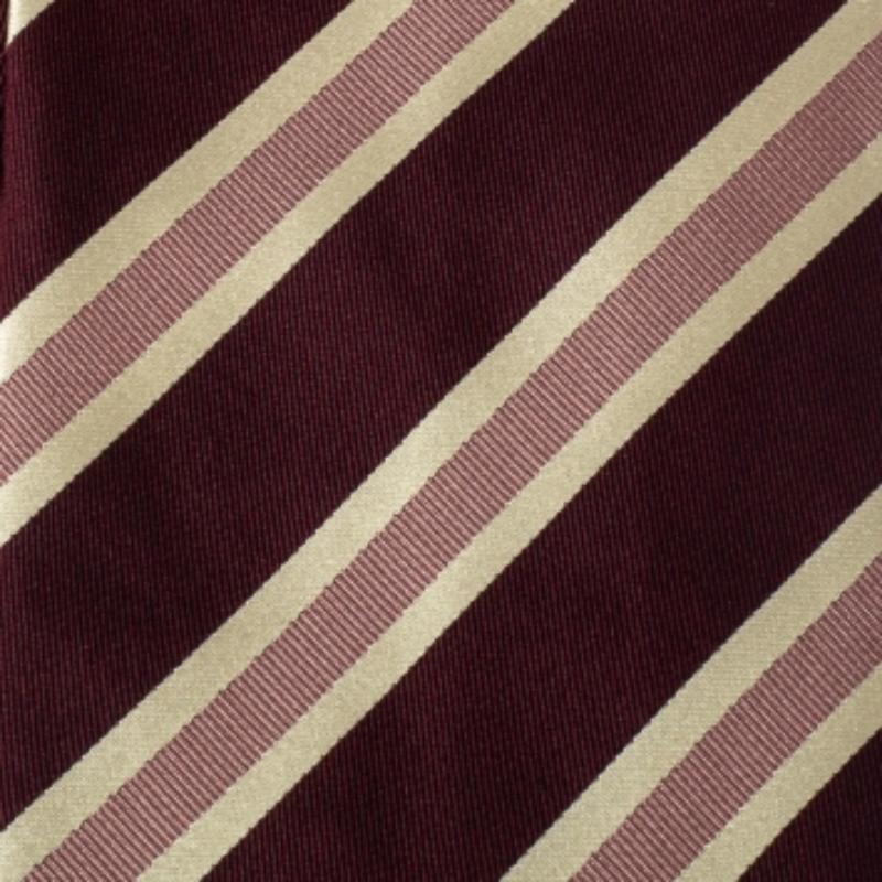 Boss By Hugo Boss Burgundy Striped Silk Tie In Good Condition For Sale In Dubai, Al Qouz 2