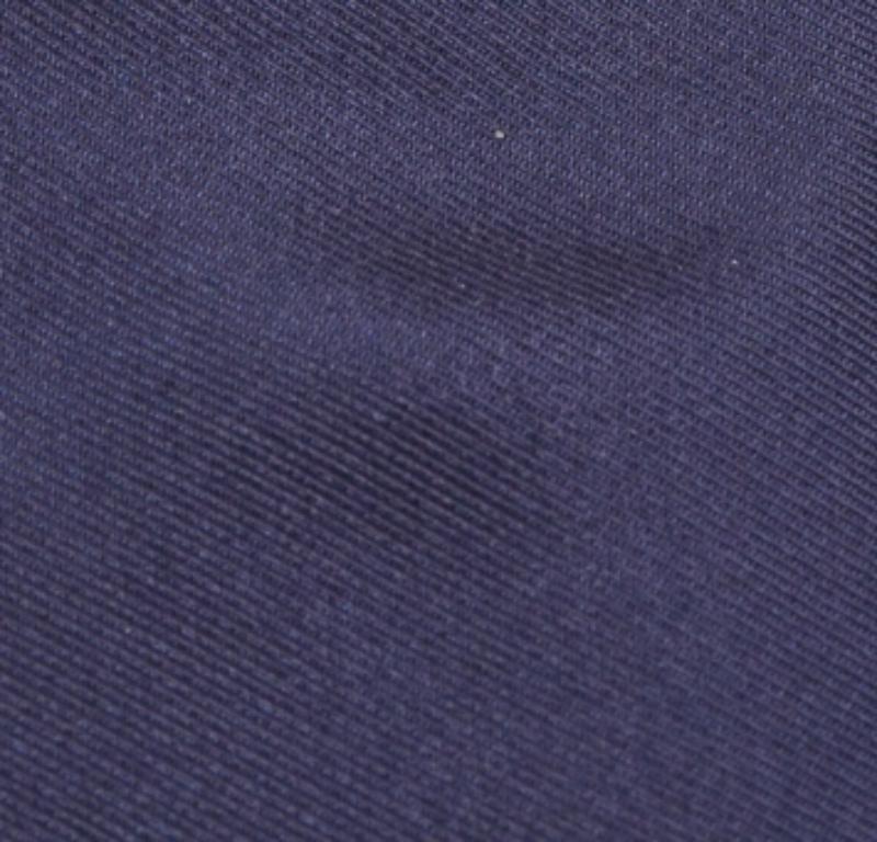 Nero Boss By Hugo Boss - Cravatta sottile in seta blu scuro in vendita