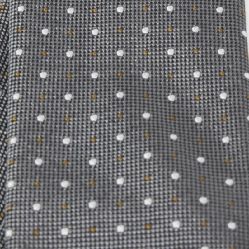 Boss By Hugo Boss - Cravate en soie jacquard grise à motifs de points Bon état - En vente à Dubai, Al Qouz 2