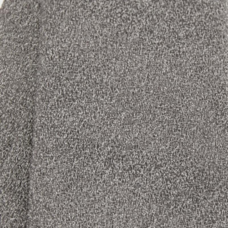 Cravatta Boss By Hugo Boss in seta jacquard testurizzata grigia In condizioni buone in vendita a Dubai, Al Qouz 2