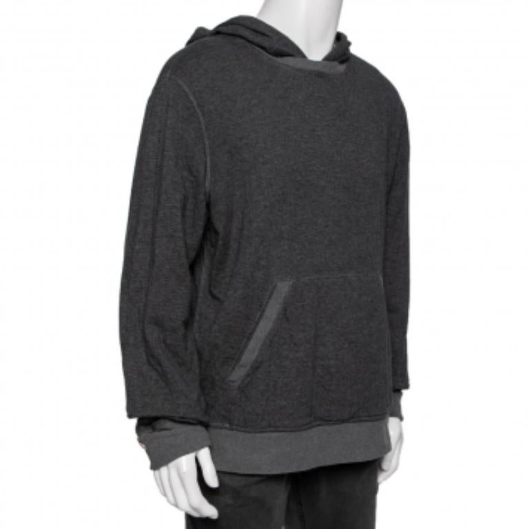 This hoodie from the House of Boss By Hugo Boss is a great pick for the winter. It is stitched using grey wool fabric and showcases long sleeves and one external pocket.