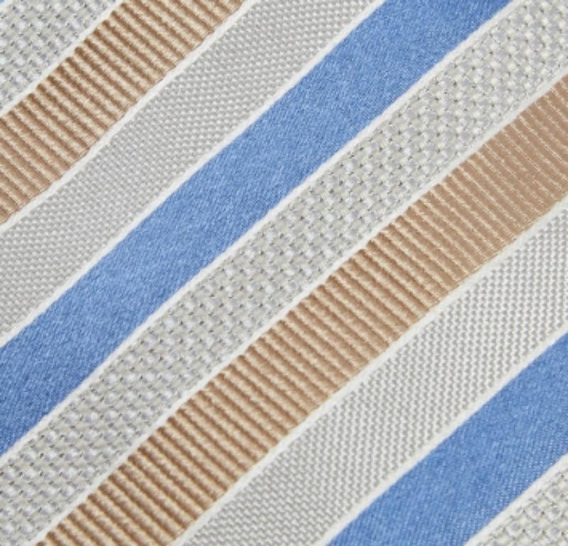 Boss By Hugo Boss - Cravate en jacquard de soie à rayures multicolores Bon état - En vente à Dubai, Al Qouz 2