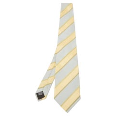 Cravatta Boss By Hugo Boss in seta testurizzata a righe diagonali giallo/blu