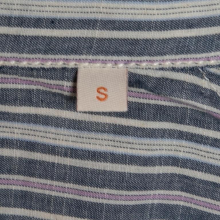 Boss Orange by Hugo Boss - Camicia a maniche lunghe in cotone a righe multicolore S In condizioni buone in vendita a Dubai, Al Qouz 2