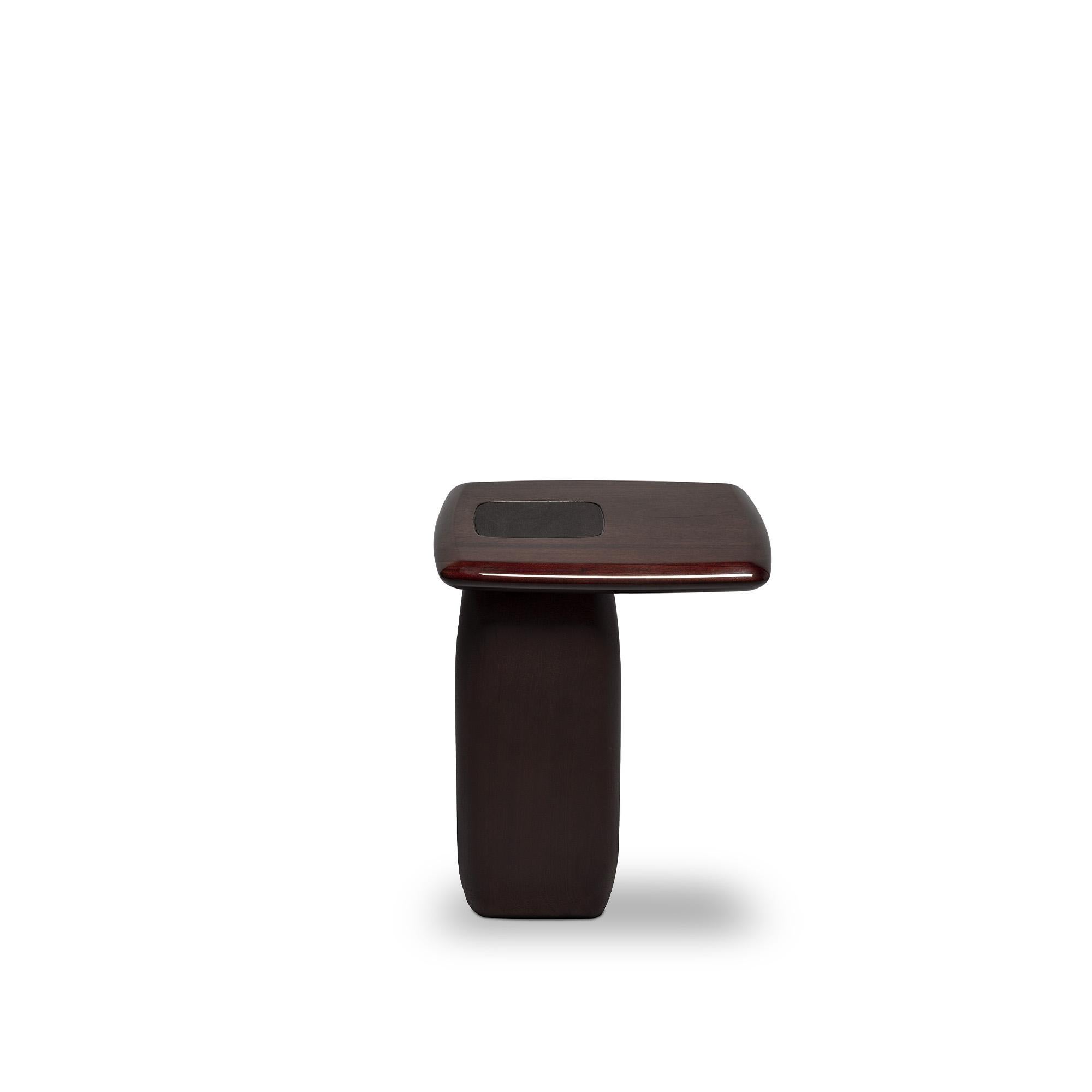 Postmoderne Table d'appoint Bossa par DUISTT en vente