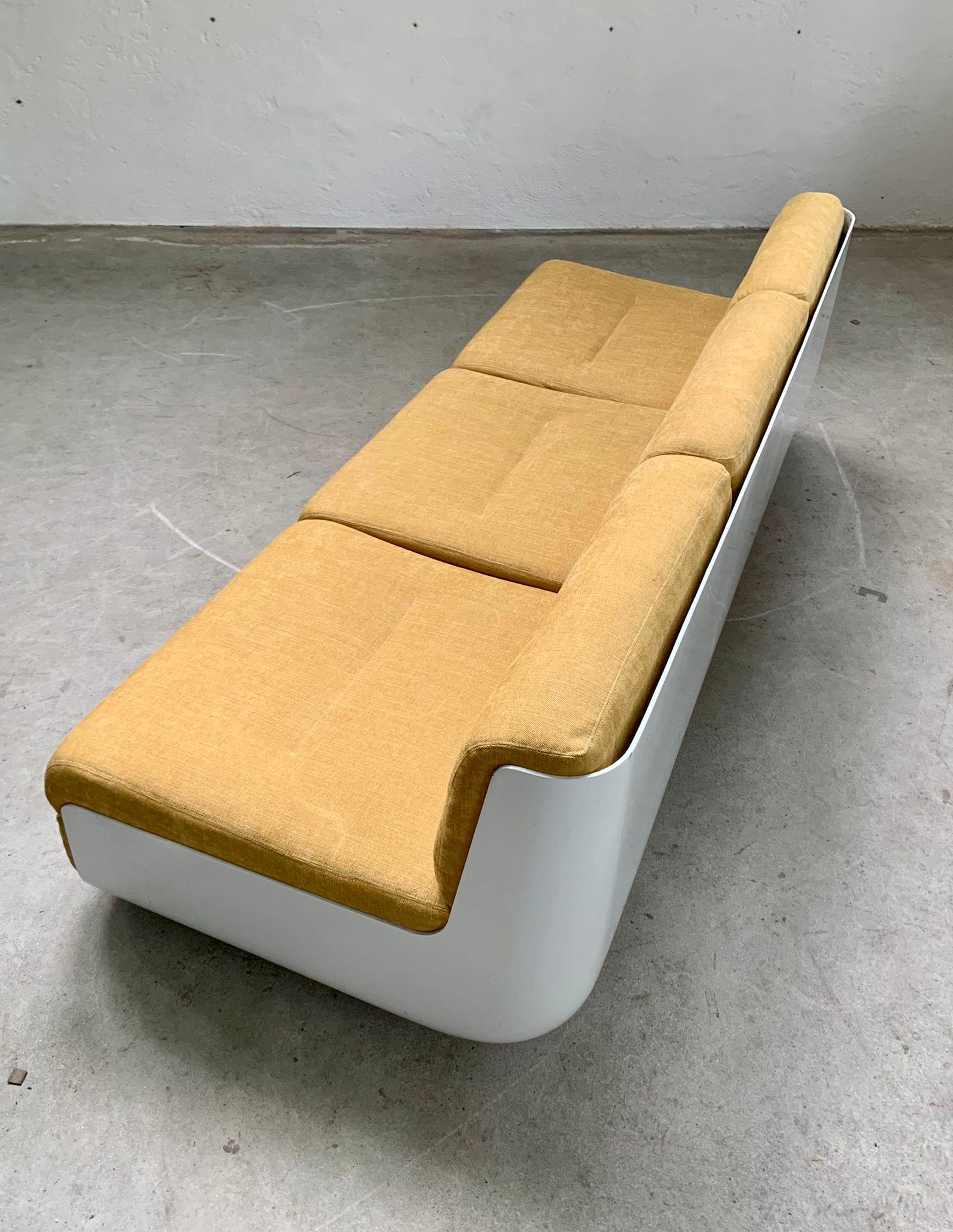 Bossa sofa by Rodolfo Bonetto and Giotto Stoppino, Italy, 1970s 4