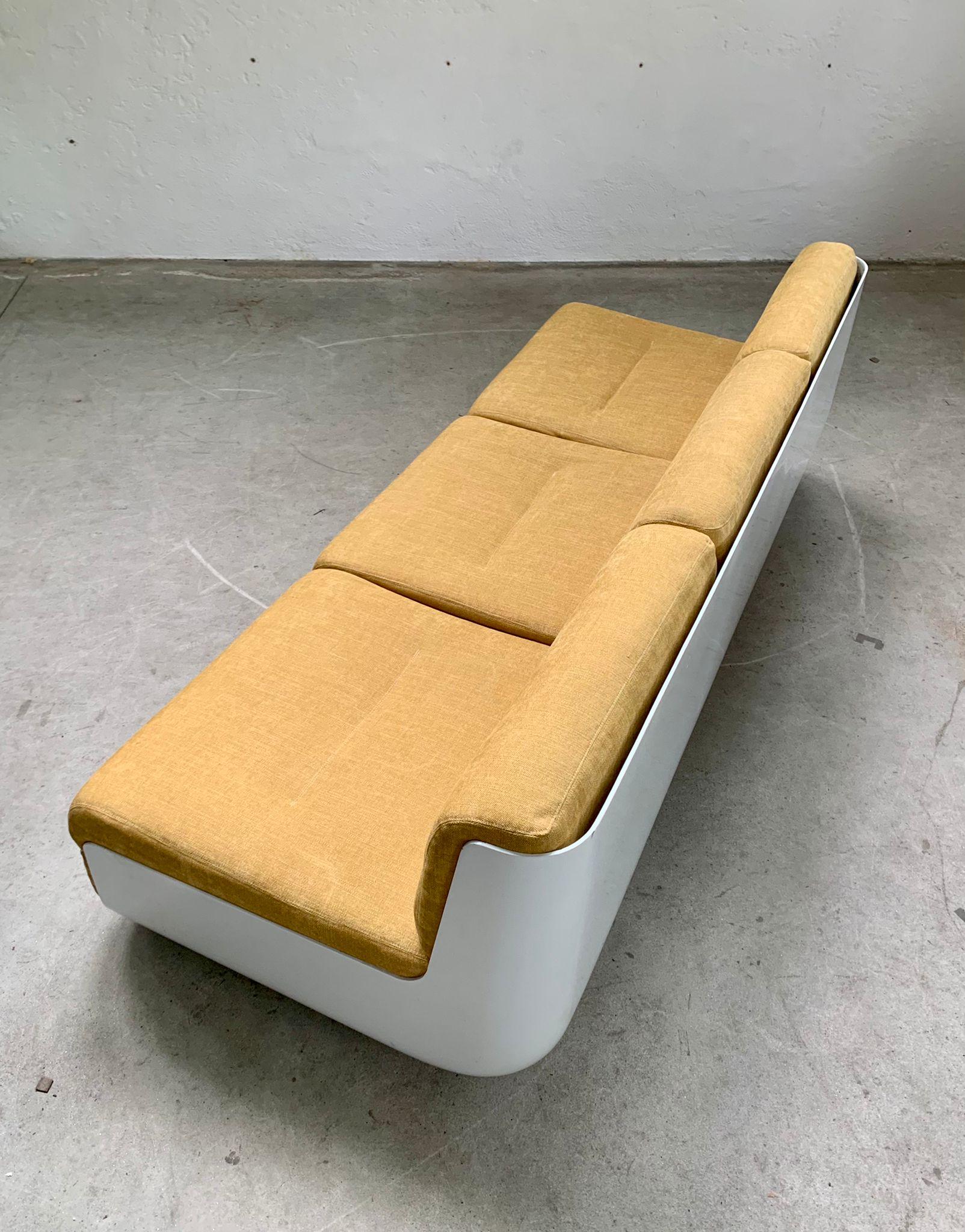 Bossa sofa by Rodolfo Bonetto and Giotto Stoppino, Italy, 1970s 5