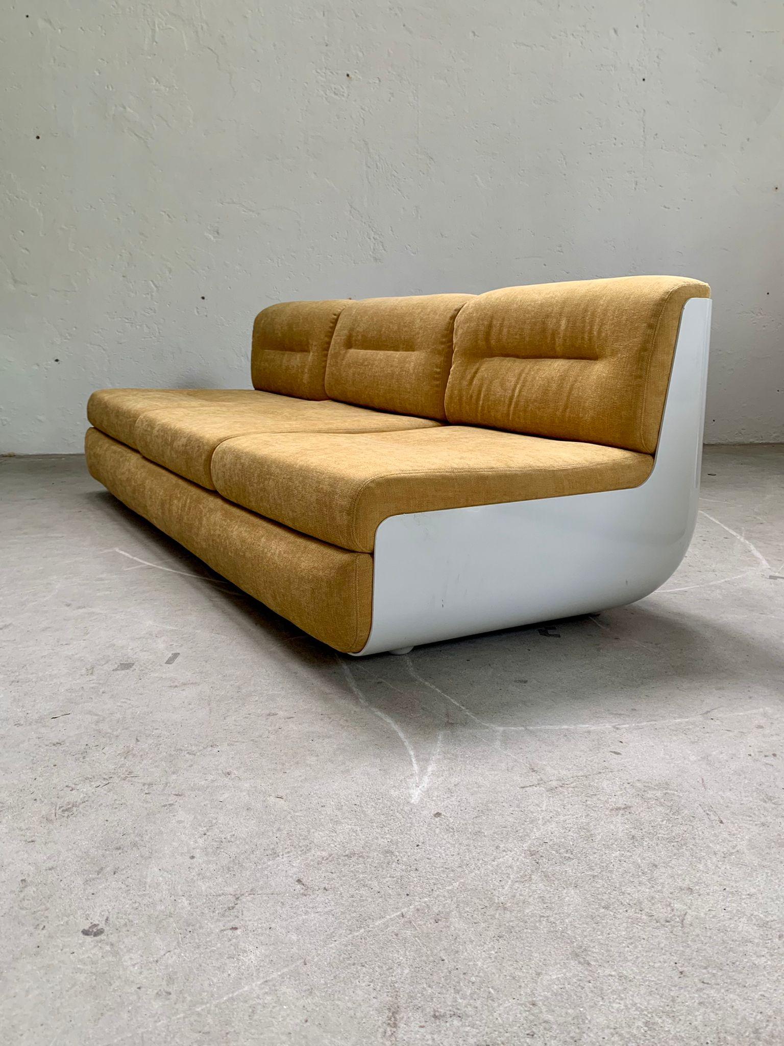 Bossa sofa by Rodolfo Bonetto and Giotto Stoppino, Italy, 1970s 7