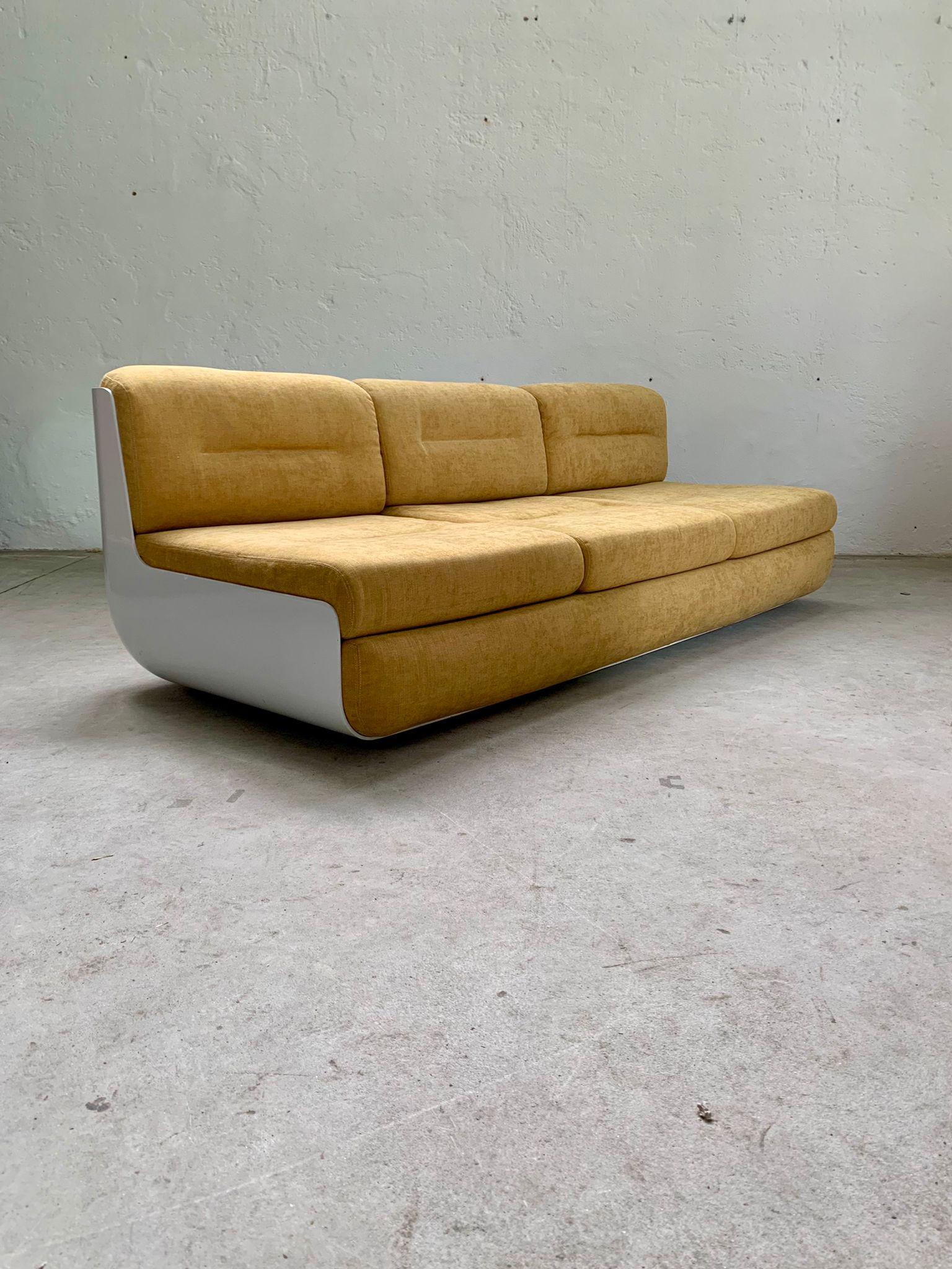 Mid-Century Modern Bossa sofa by Rodolfo Bonetto and Giotto Stoppino, Italy, 1970s