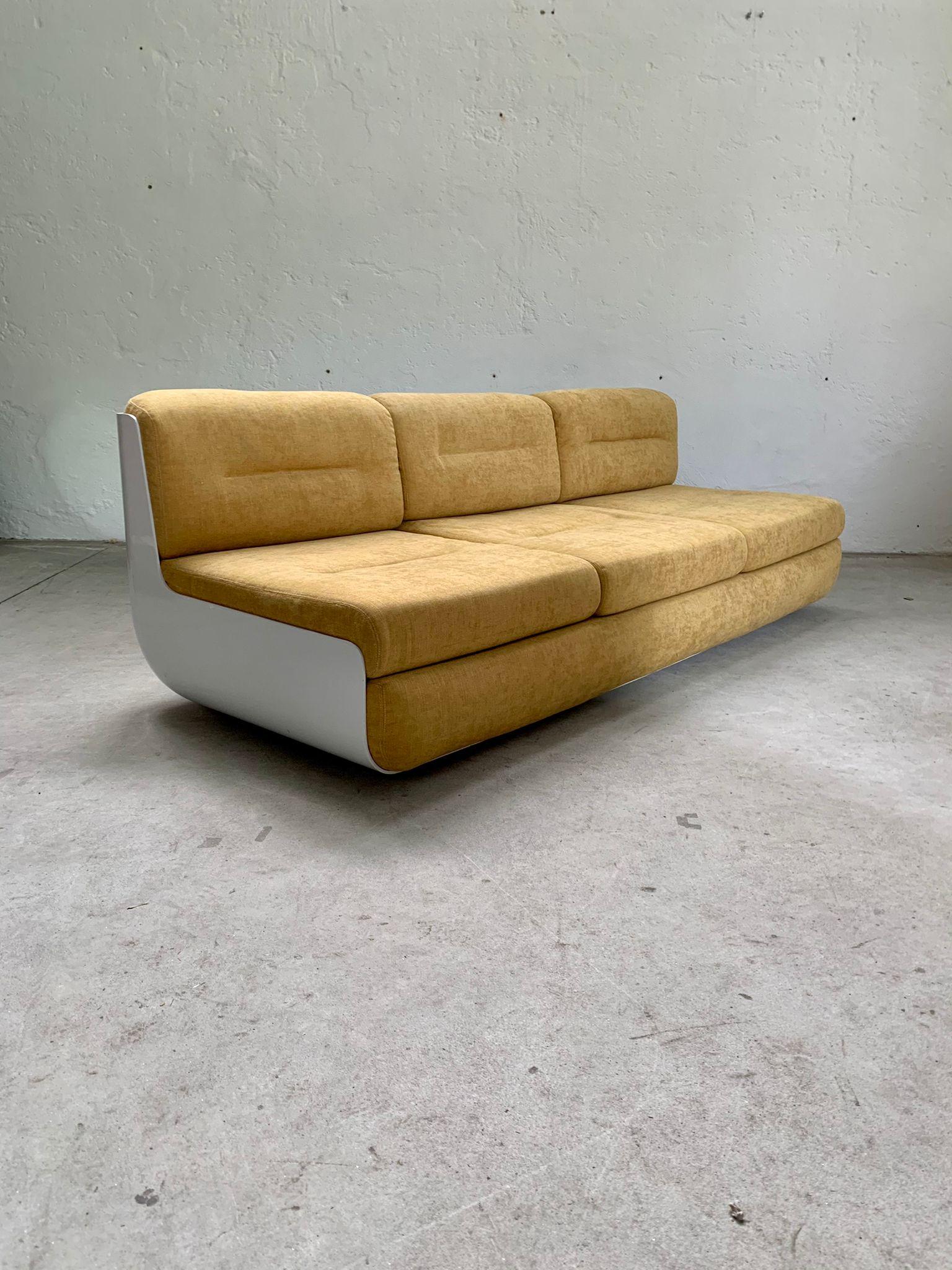 Bossa sofa by Rodolfo Bonetto and Giotto Stoppino, Italy, 1970s In Good Condition In Milano, IT