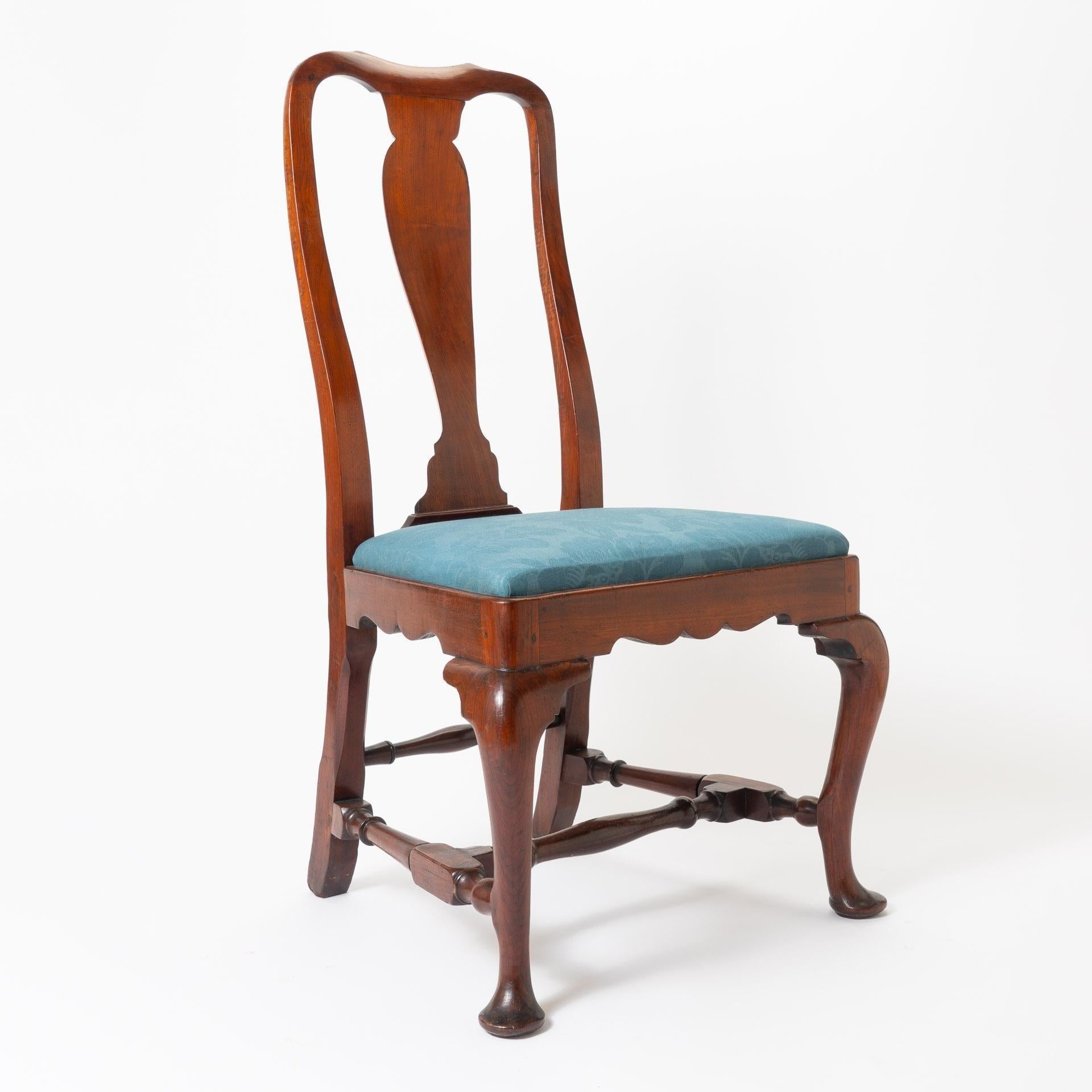 Queen Anne Boston Queen Ann Mahogany Slip Seat Side Chair, 1710-20 For Sale