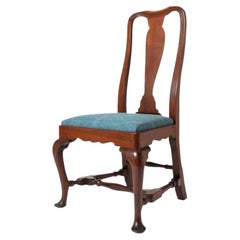 Antique Boston Queen Ann Mahogany Slip Seat Side Chair, 1710-20