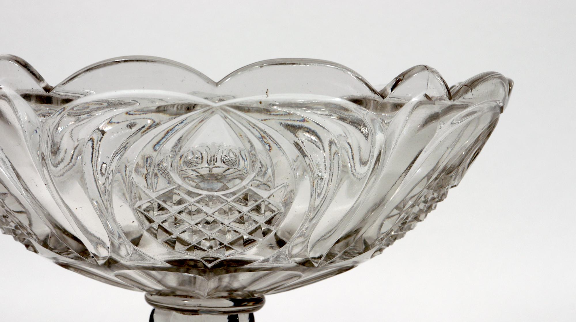 Mid-19th Century Boston & Sandwich American Pressed Glass Compote with Pineapple Pattern For Sale