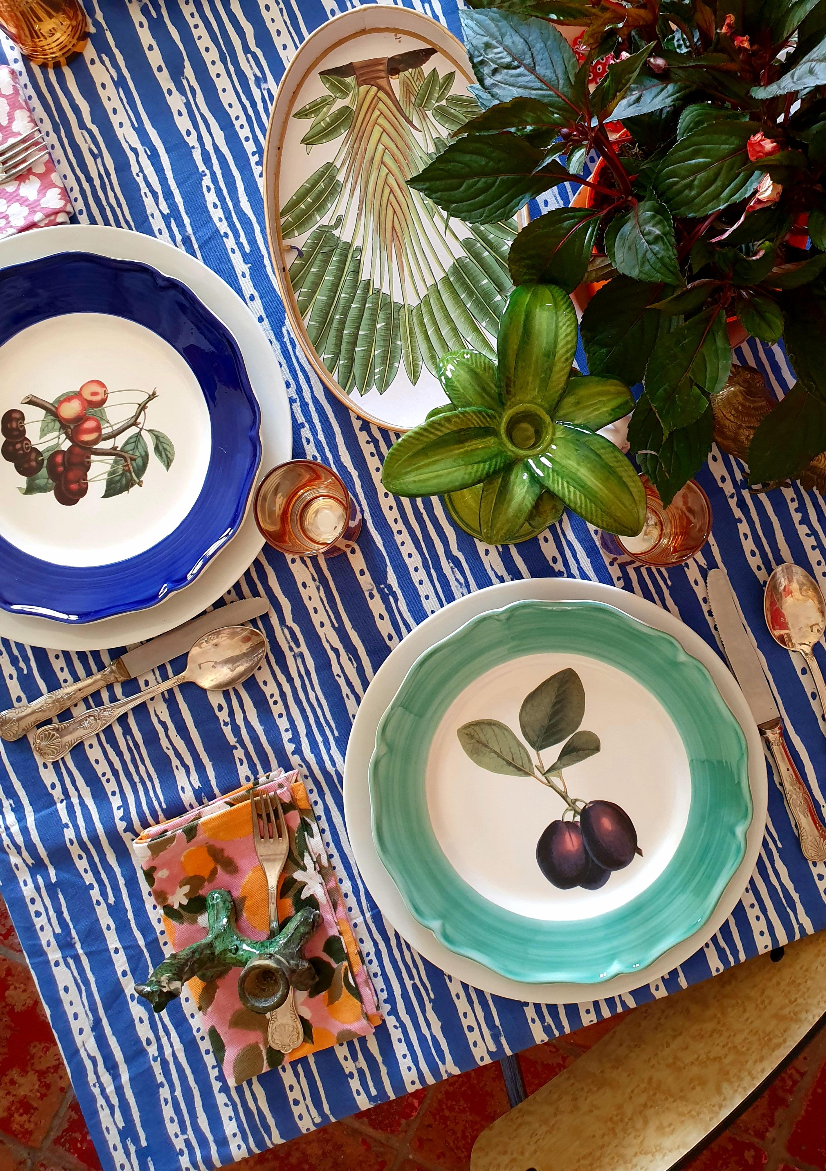 how to paint dinner plates