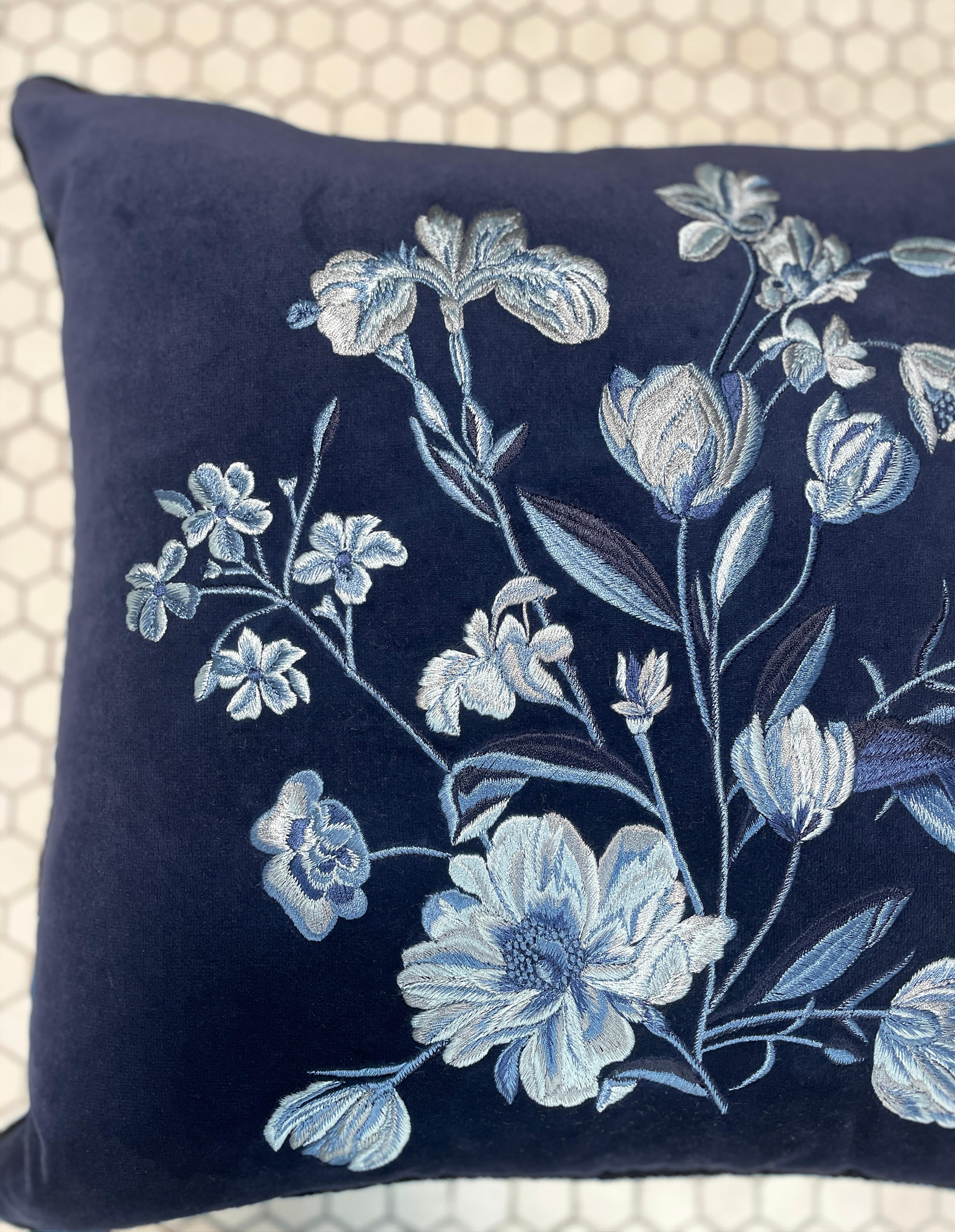 Contemporary Botanical hand-embroidered navy velvet accent pillow with tonal piping For Sale