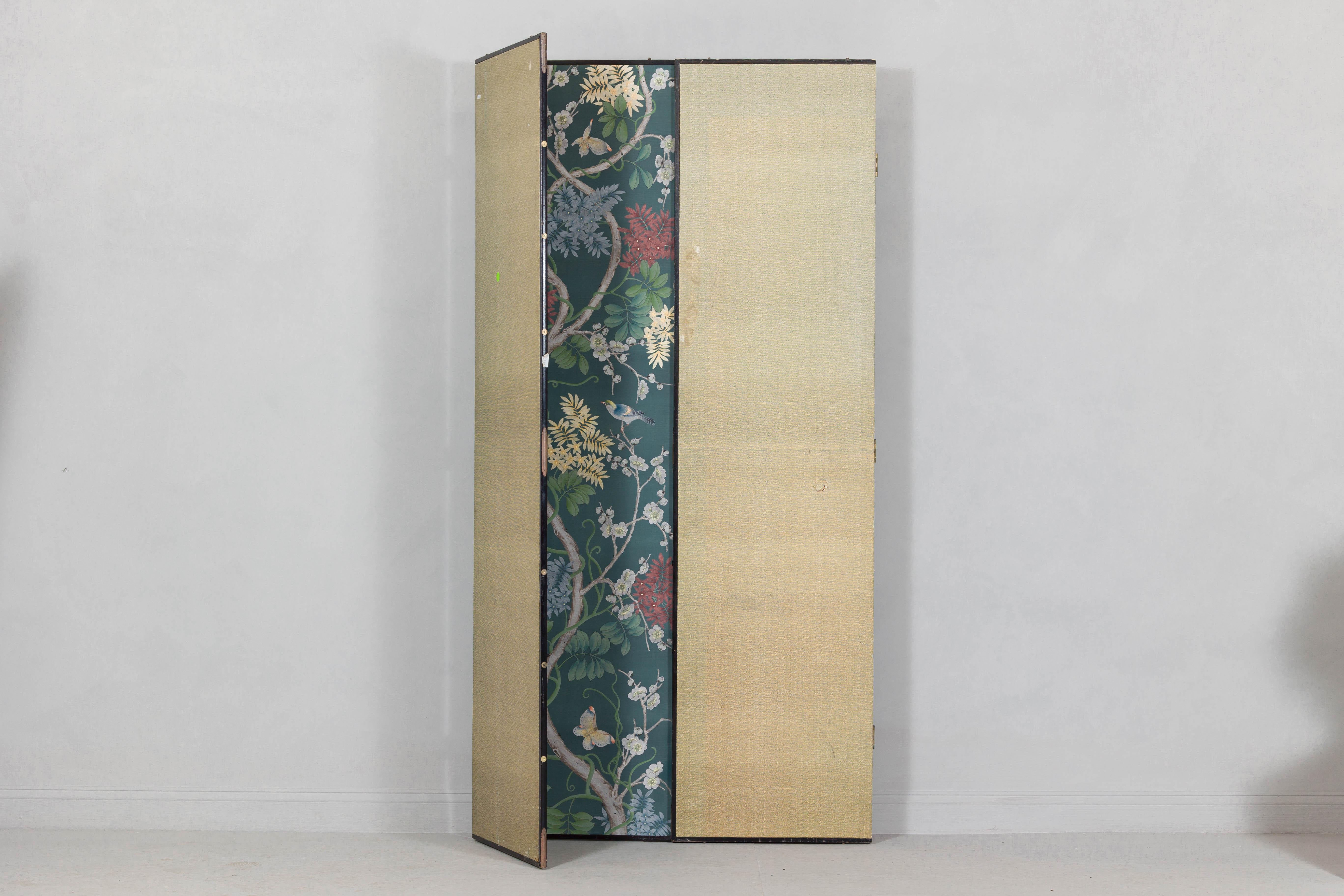 Botanical Hand-Painted Room Divider with Vibrant Flowers and Vines, Vintage For Sale 9