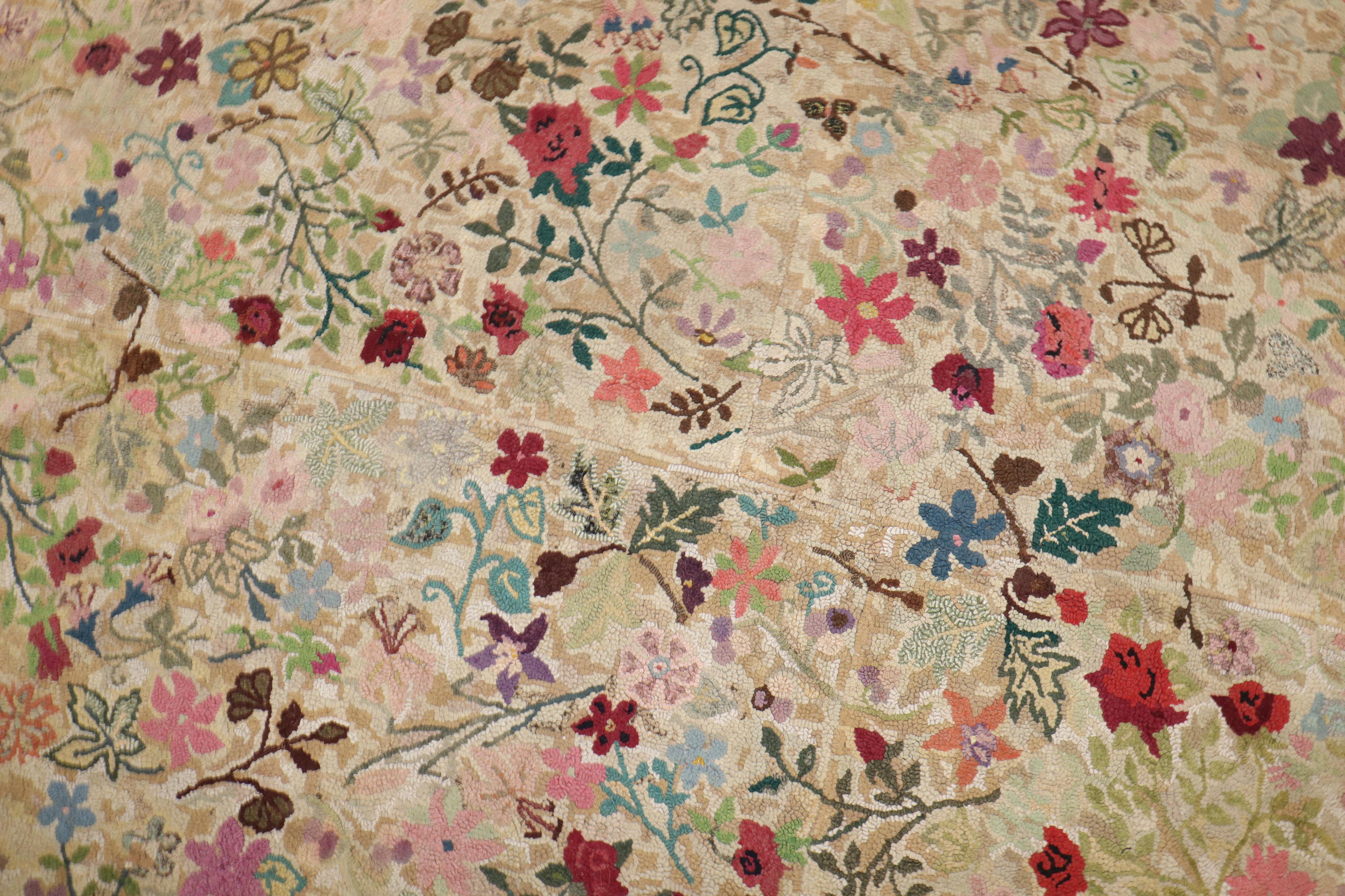 Botanical Square Size American Hooked Floral Rug In Good Condition In New York, NY