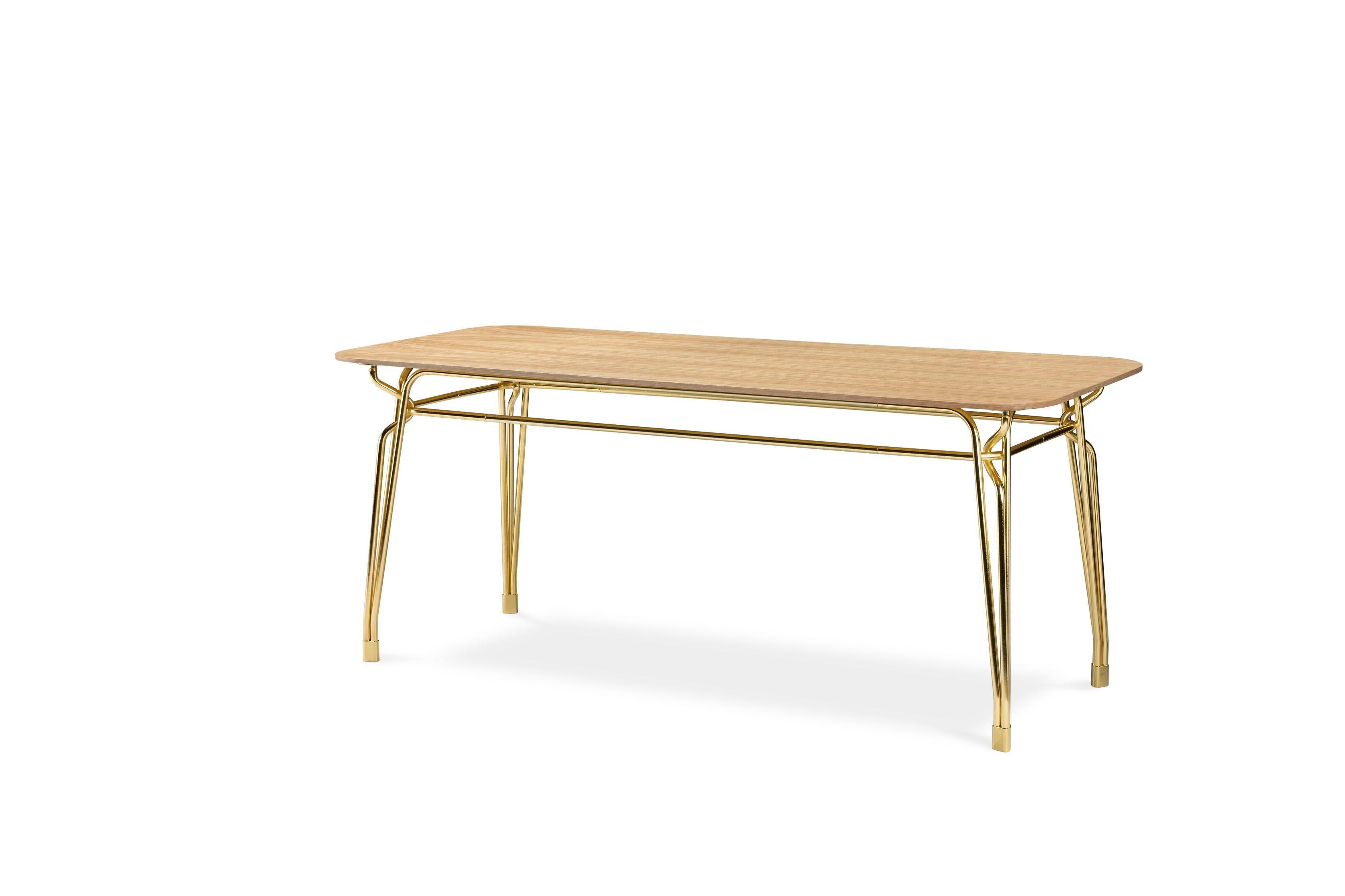 Botany Dining Table in Striped Oak Top with Polished Brass Legs In Excellent Condition For Sale In Brooklyn, NY