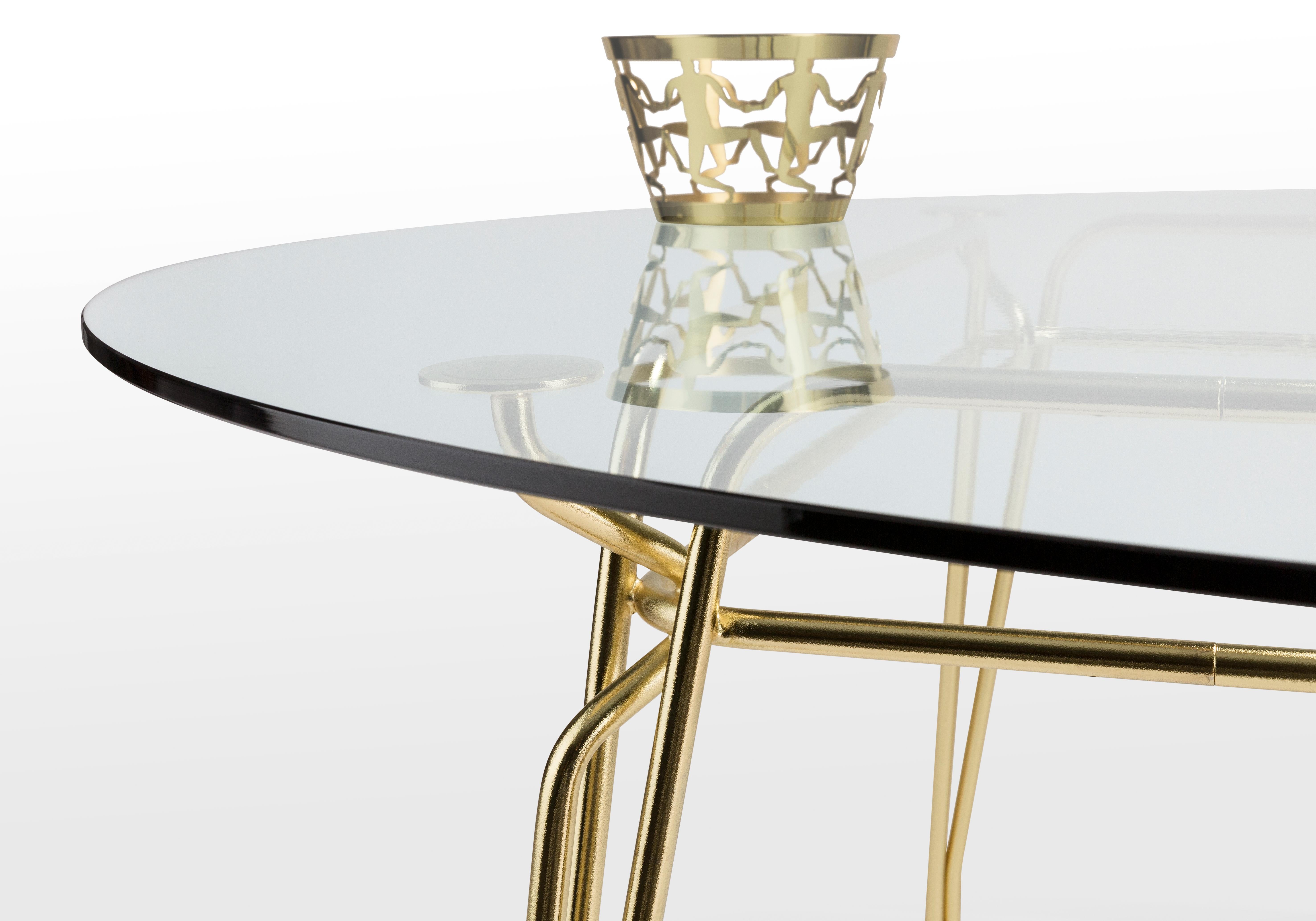 Botany Round Dining Table in Glass Top with Polished Brass Legs For Sale 1