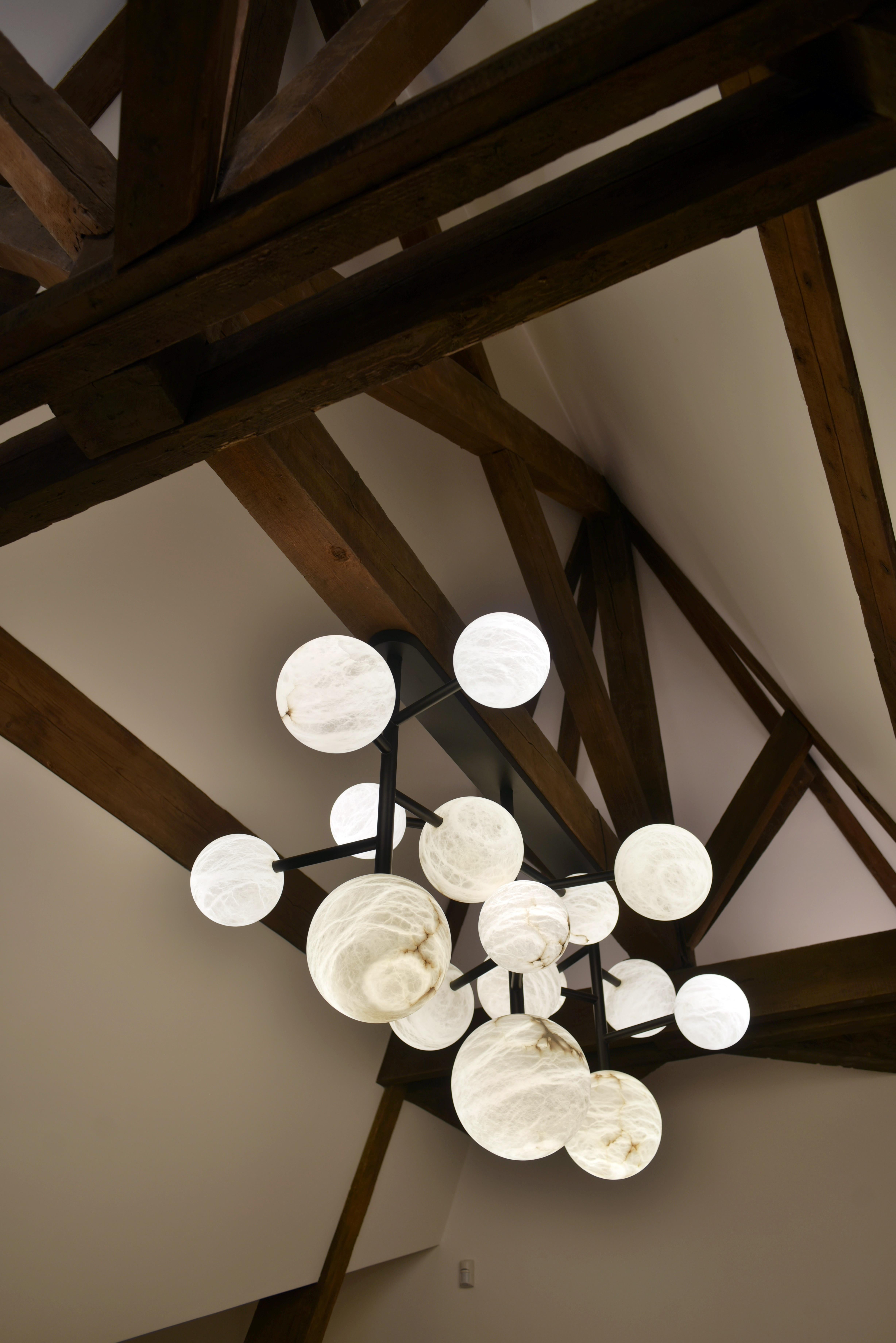 Botero Chandelier by Atelier Alain Ellouz In New Condition In Geneve, CH