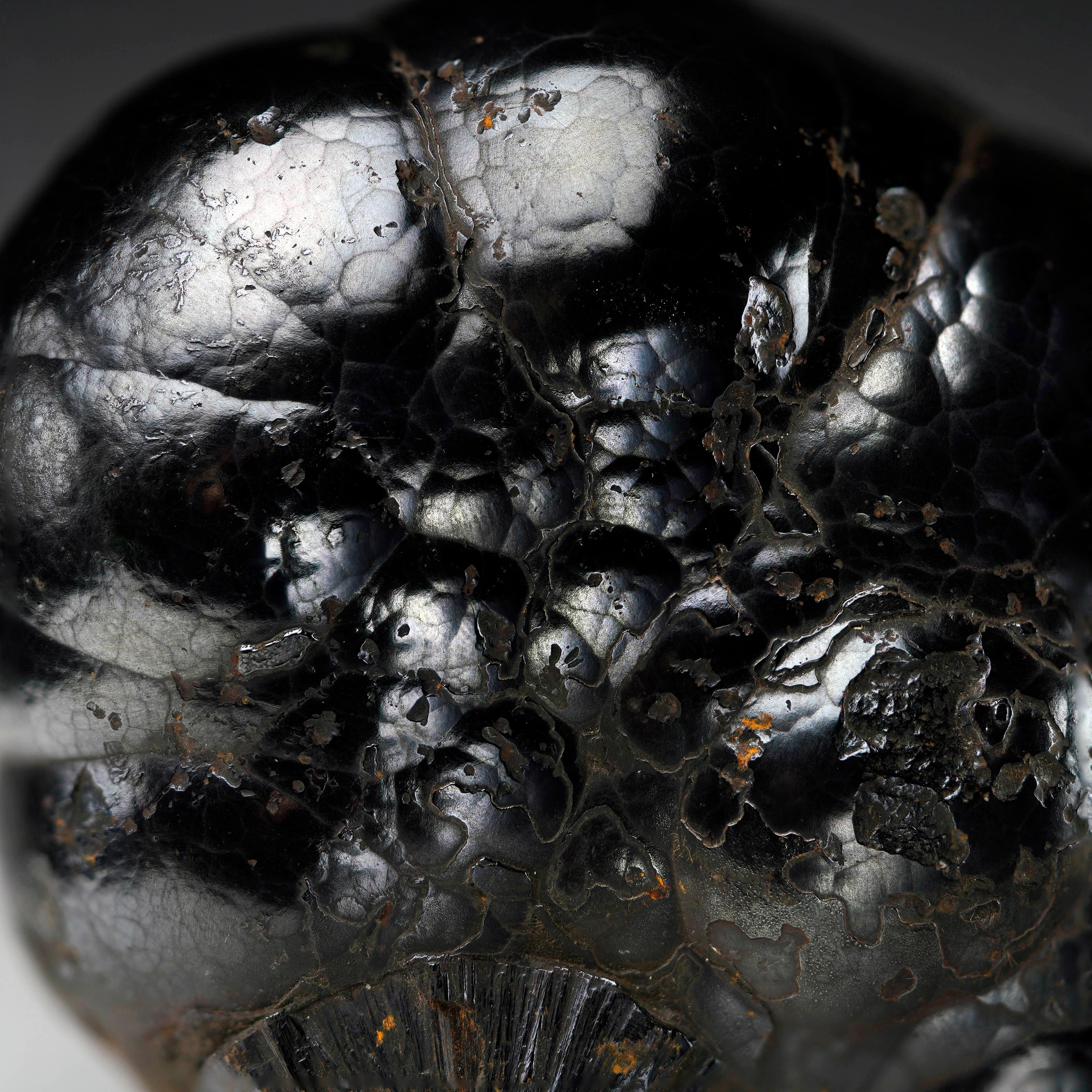 Botryoidal Hematite From Morocco – 1.55 Lb. In condizioni Nuovo in vendita a New York, NY
