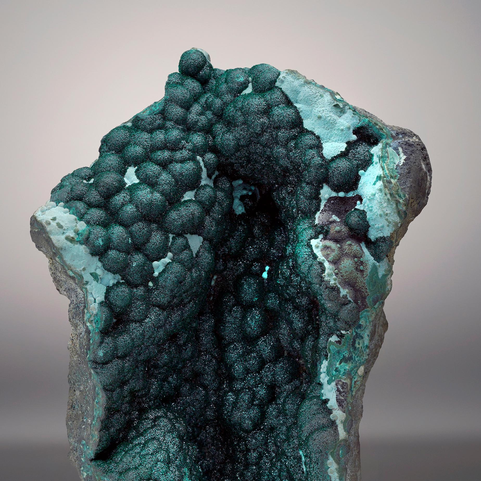 Botryoidal Malachite Vug In New Condition For Sale In New York, NY