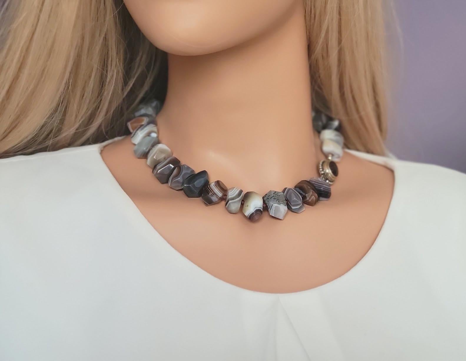 Botswana Achat-Granat-Halskette mit Kamin-Achat-Verschluss im Angebot 2