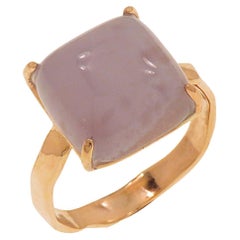 Anillo con banda de calcedonia en oro rosa de Joyería Botta