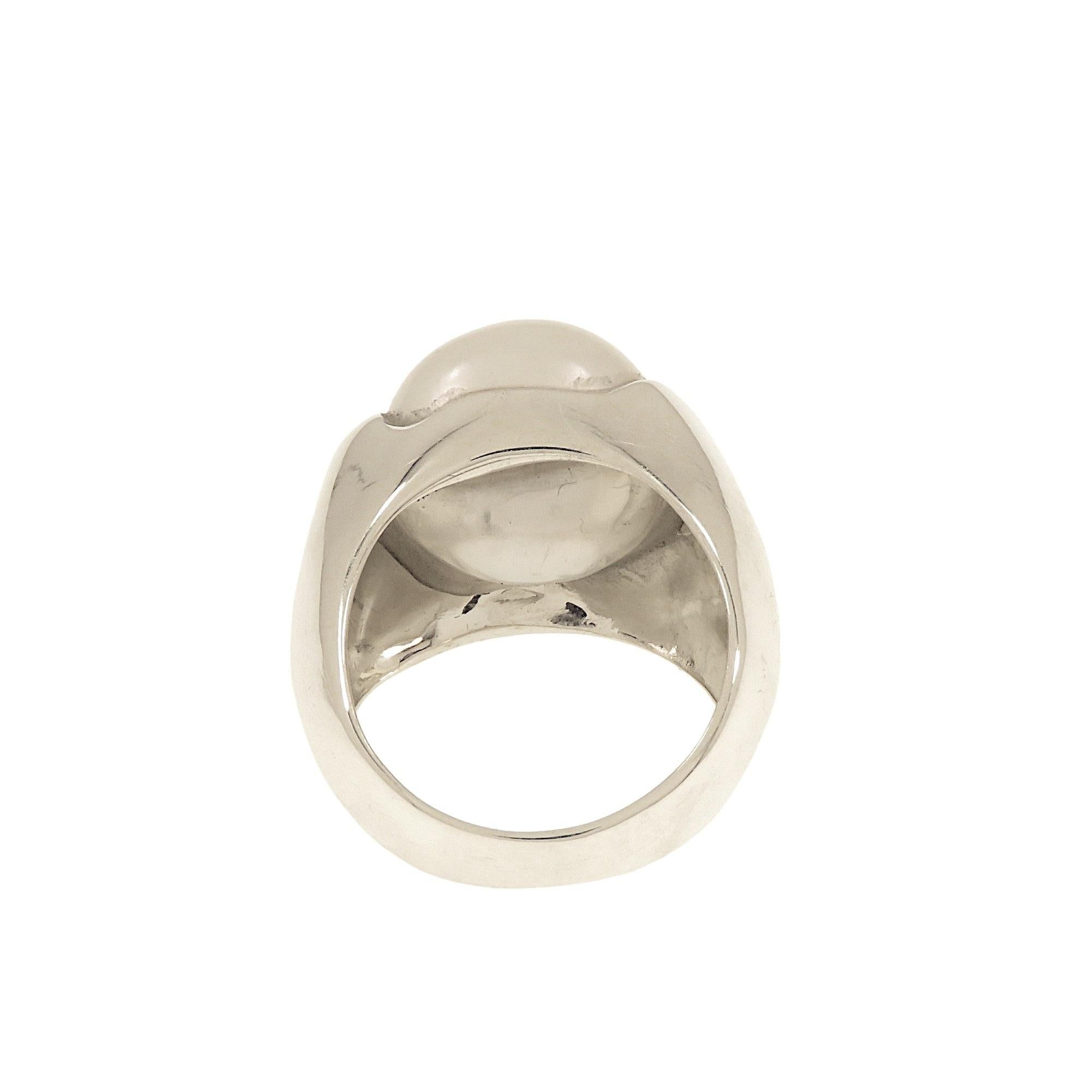 Botta jewelry ring with Australian pearl in white gold For Sale 3