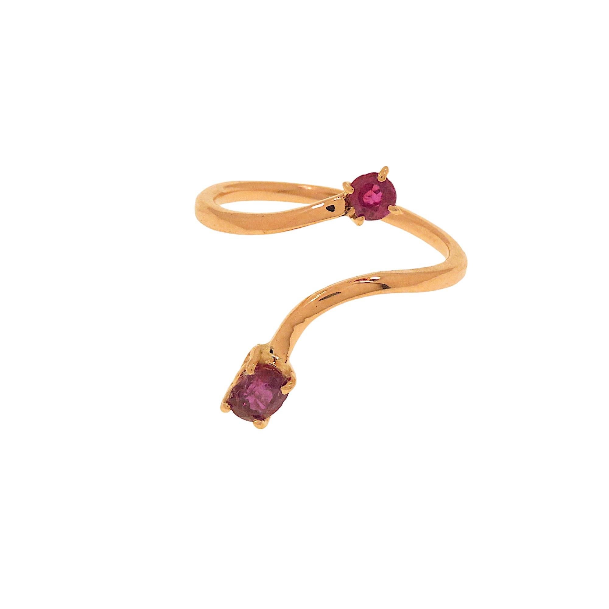 Botta gioielli anello con rubini in oro rosa fabbricato in Italia For Sale 5