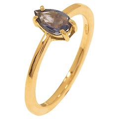 Ring mit blauem Saphir aus Roségold von Botta Schmuck, hergestellt in Italien