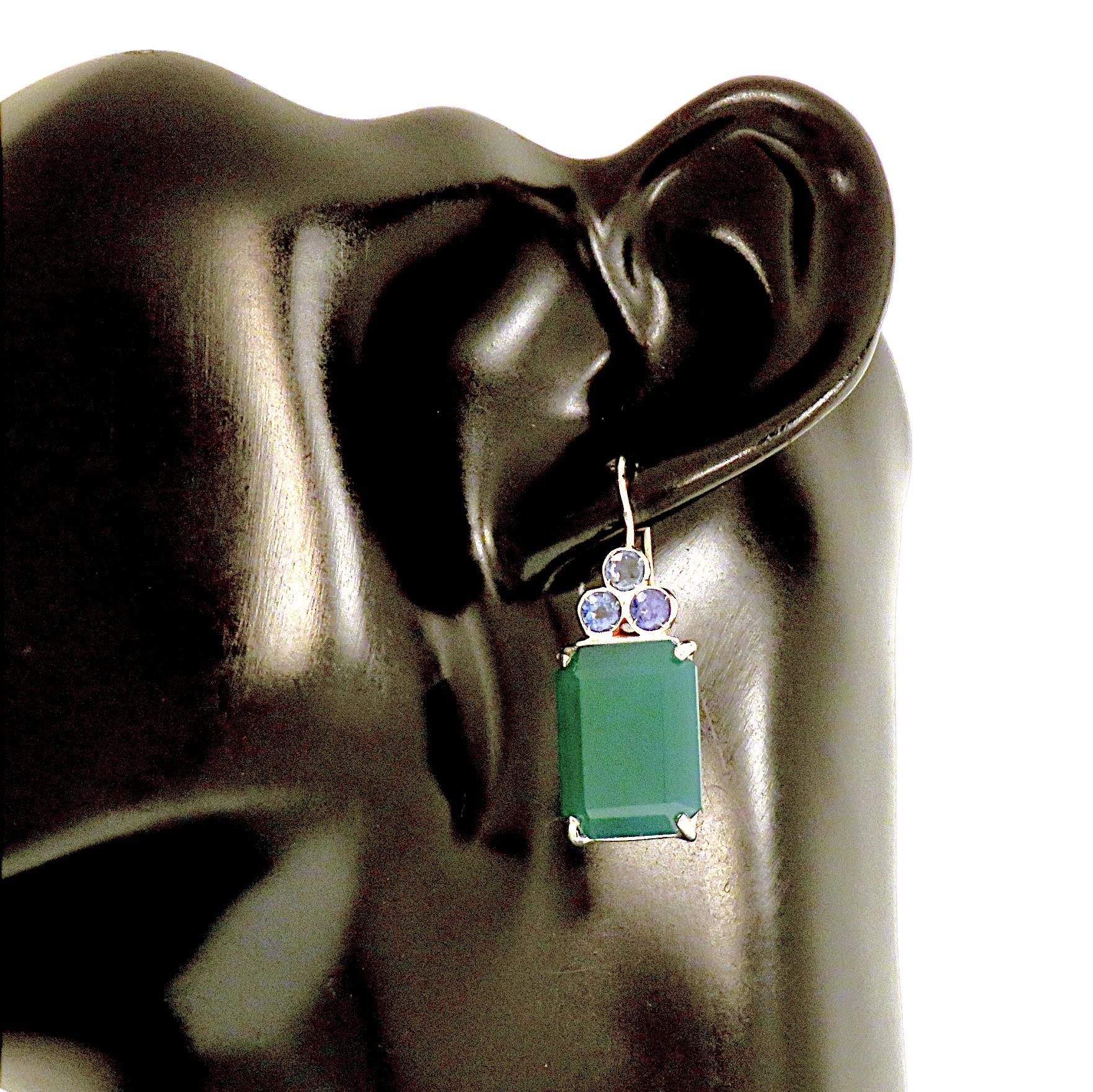 Emerald Cut Botta jewelry earrings with chrysoprase and blue sapphires in white gold For Sale