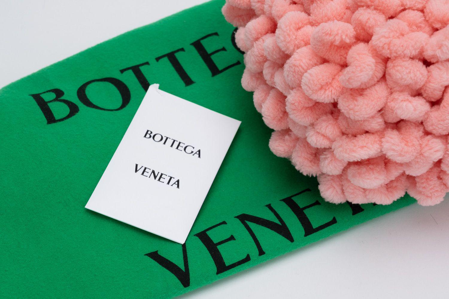 Bottega Pink Chenille Cross Body Clutch For Sale 4