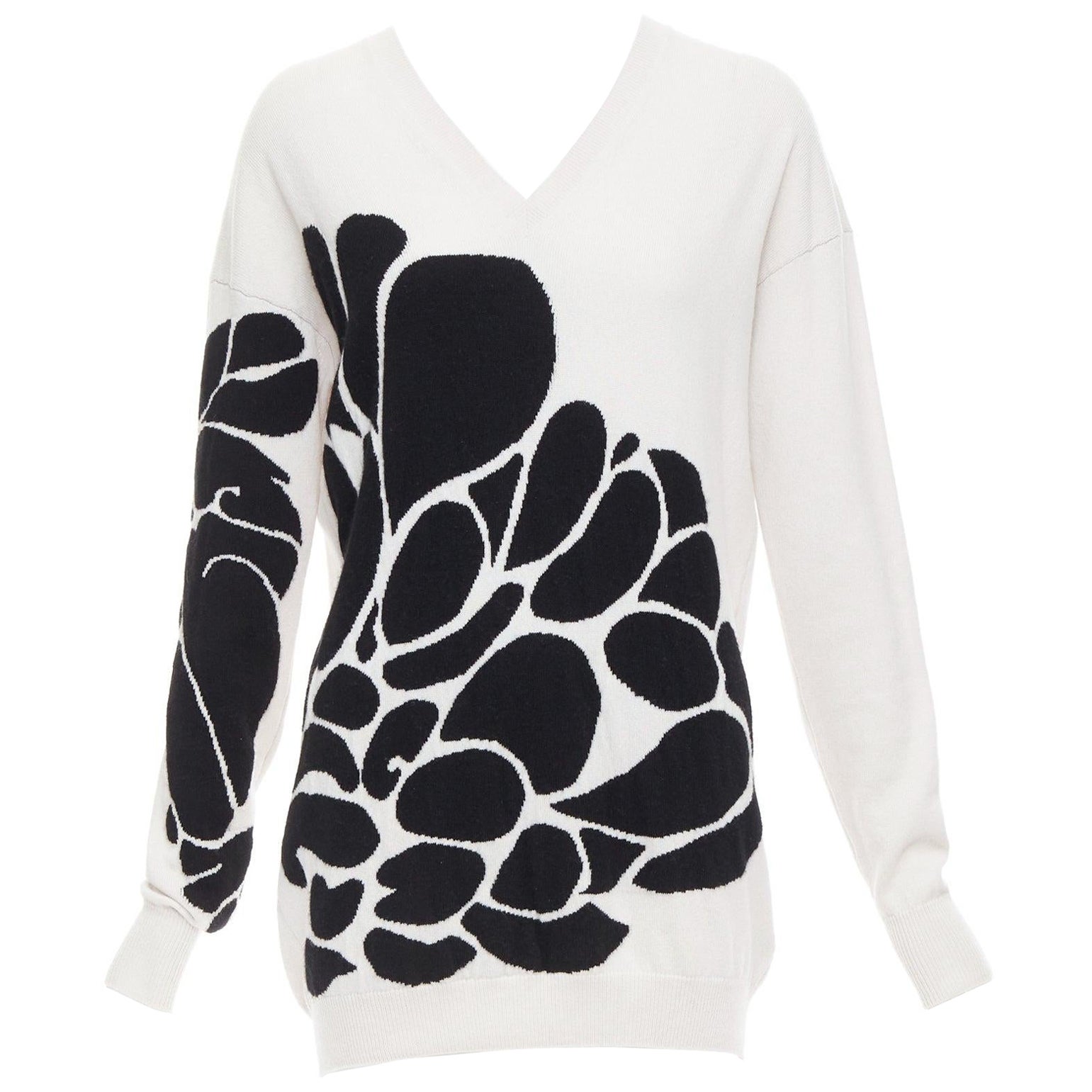 Bottega Veneta 100% cashmere crema nero intarsio astratto scollo a V.I.V.A. S.I.I.I.S. in vendita
