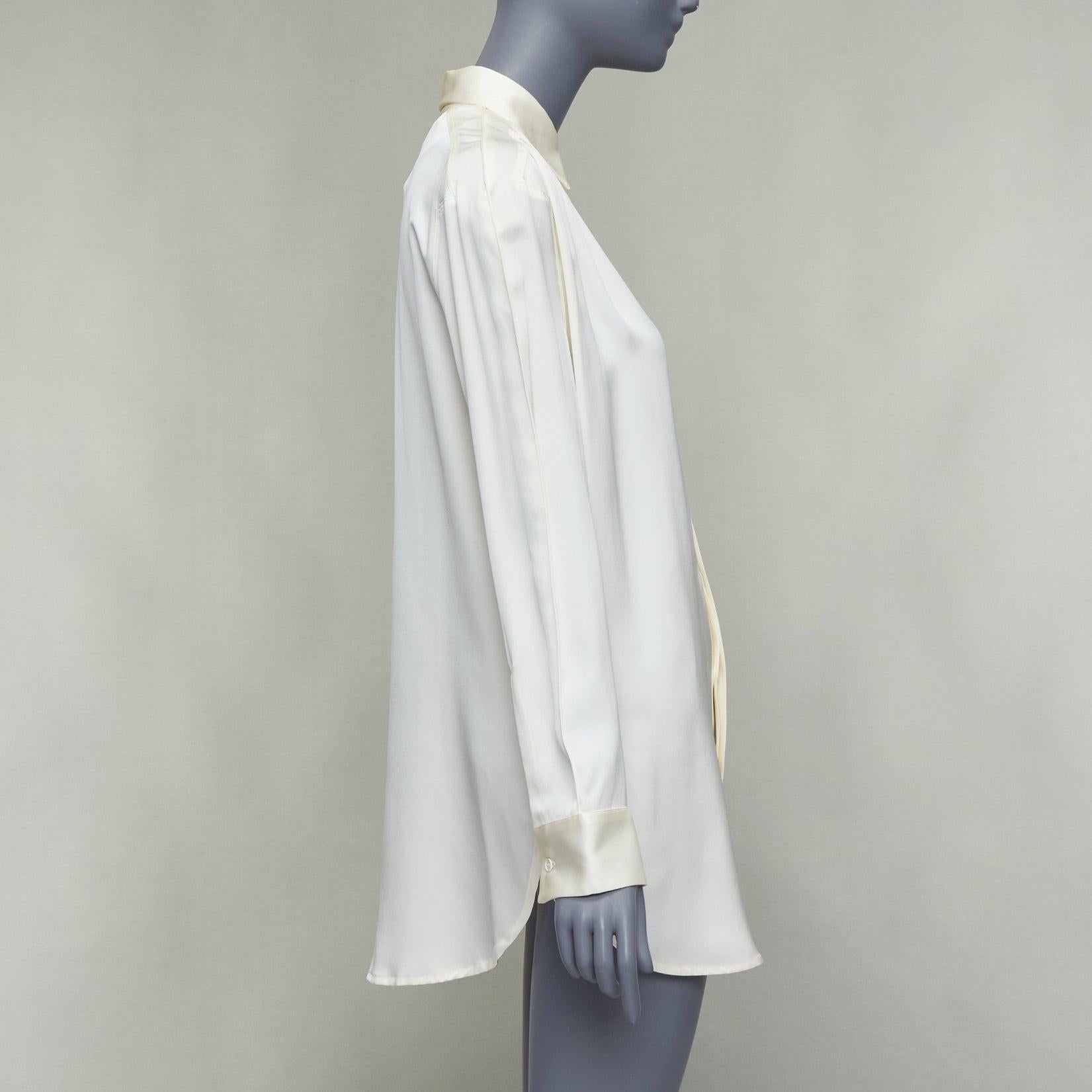 Bottega Veneta 100% seta crema - Camicia con maniche raglan increspate IT36 XXS In condizioni buone in vendita a Hong Kong, NT