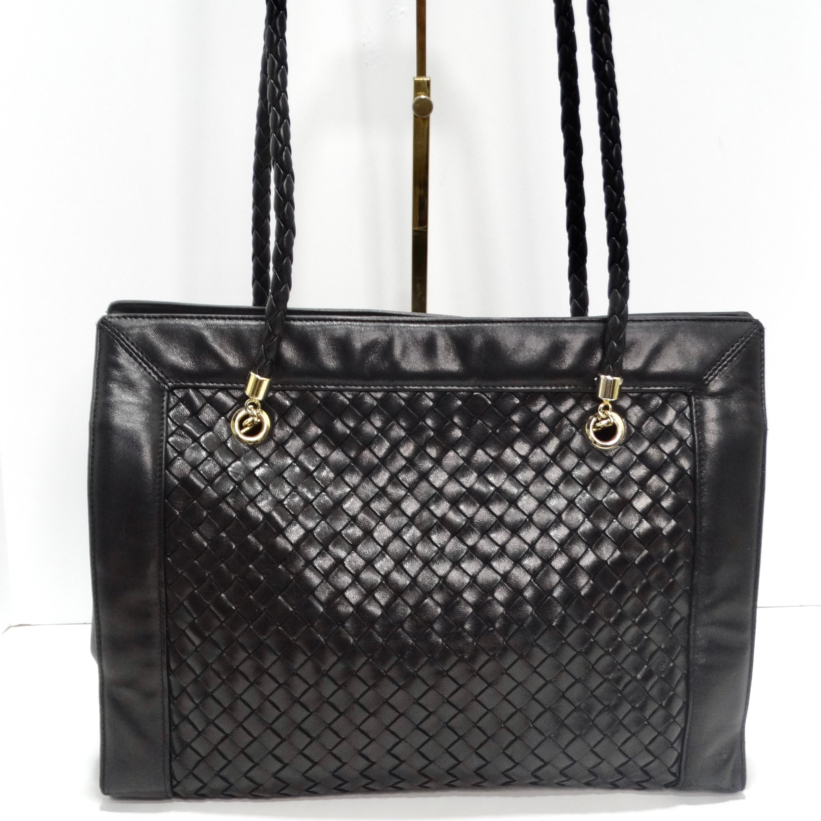 Bottega Veneta 1980s Black Leather Woven Handbag In Good Condition In Scottsdale, AZ