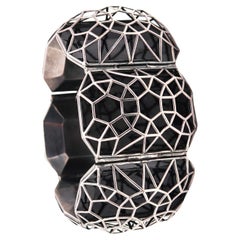 Bracelet 3D en argent sterling et mail Bottega Veneta 2012 par Tomas Maier