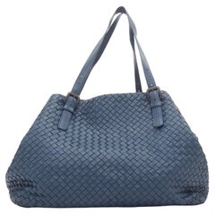 BOTTEGA VENETA 2012 Sac en cuir tressé intrecciato bleu marine Cesta