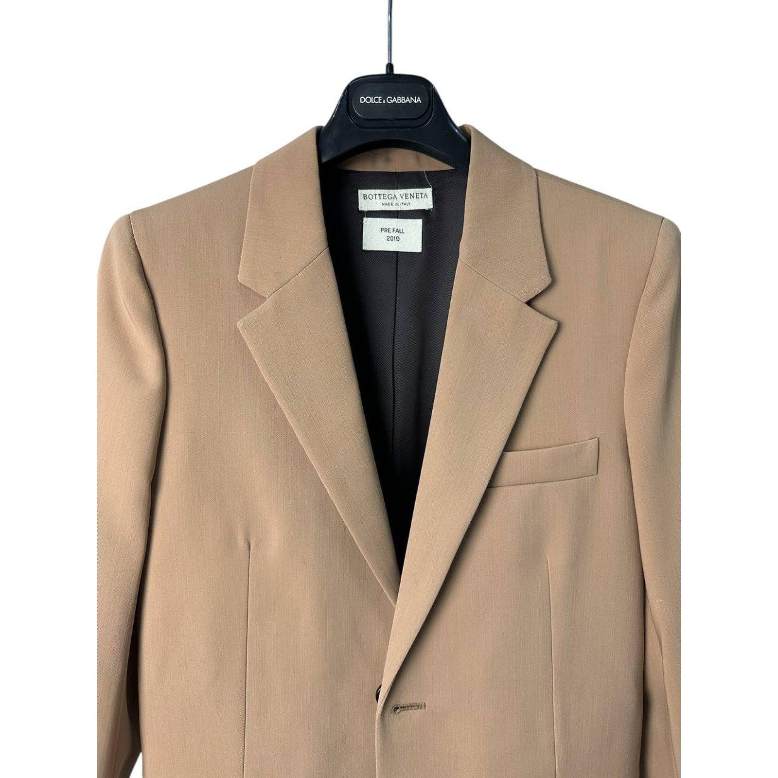 Bottega Veneta 2019 Beige Langarm Blazer Sz.40 im Zustand „Hervorragend“ im Angebot in Krakow, PL