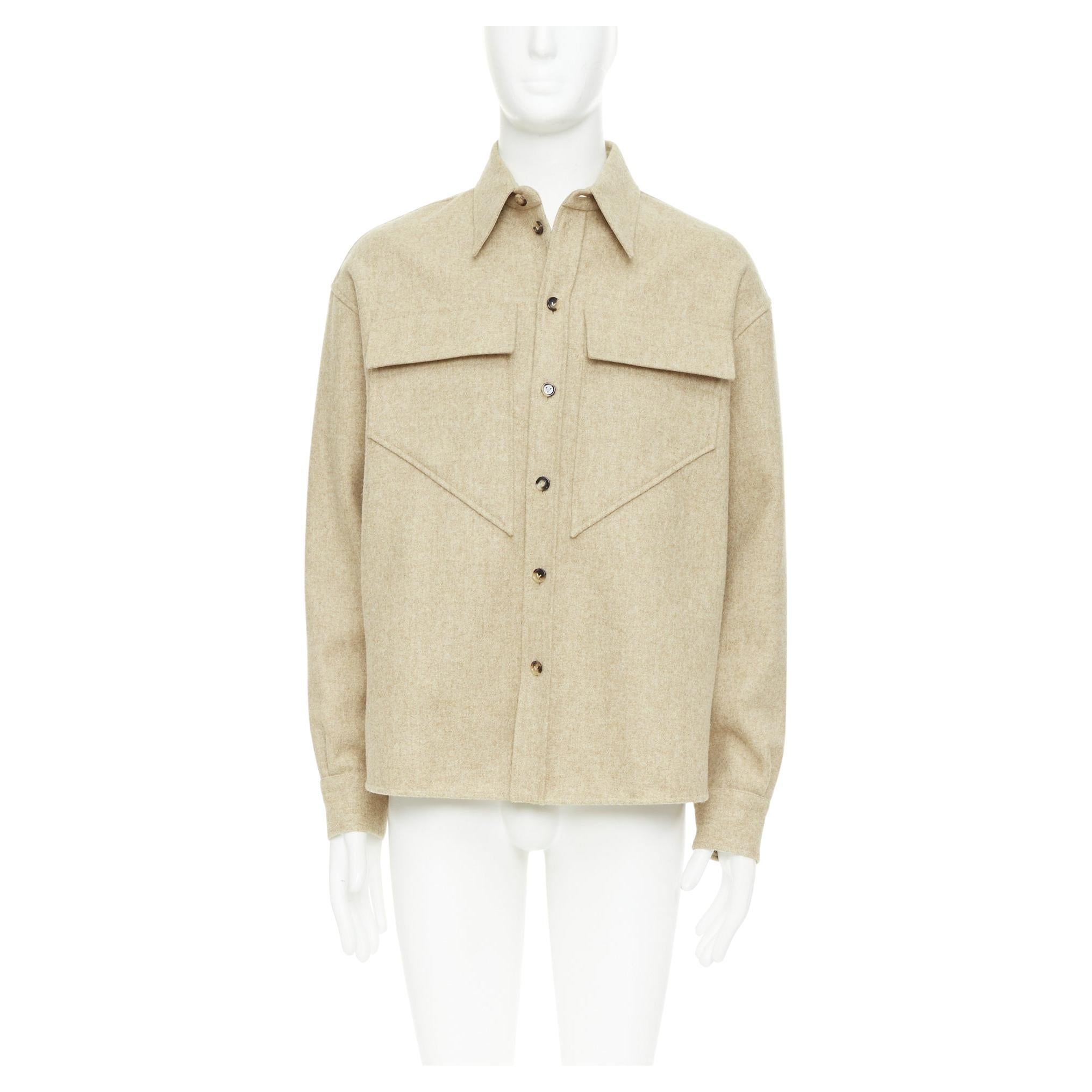 BOTTEGA VENETA 2020 sobrecamisa beige con bolsillos angulares y doble faz de fieltro de lana EU38 S