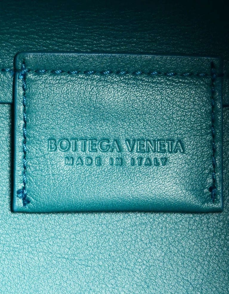 BOTTEGA VENETA Point Small Leather Bag in Mallard