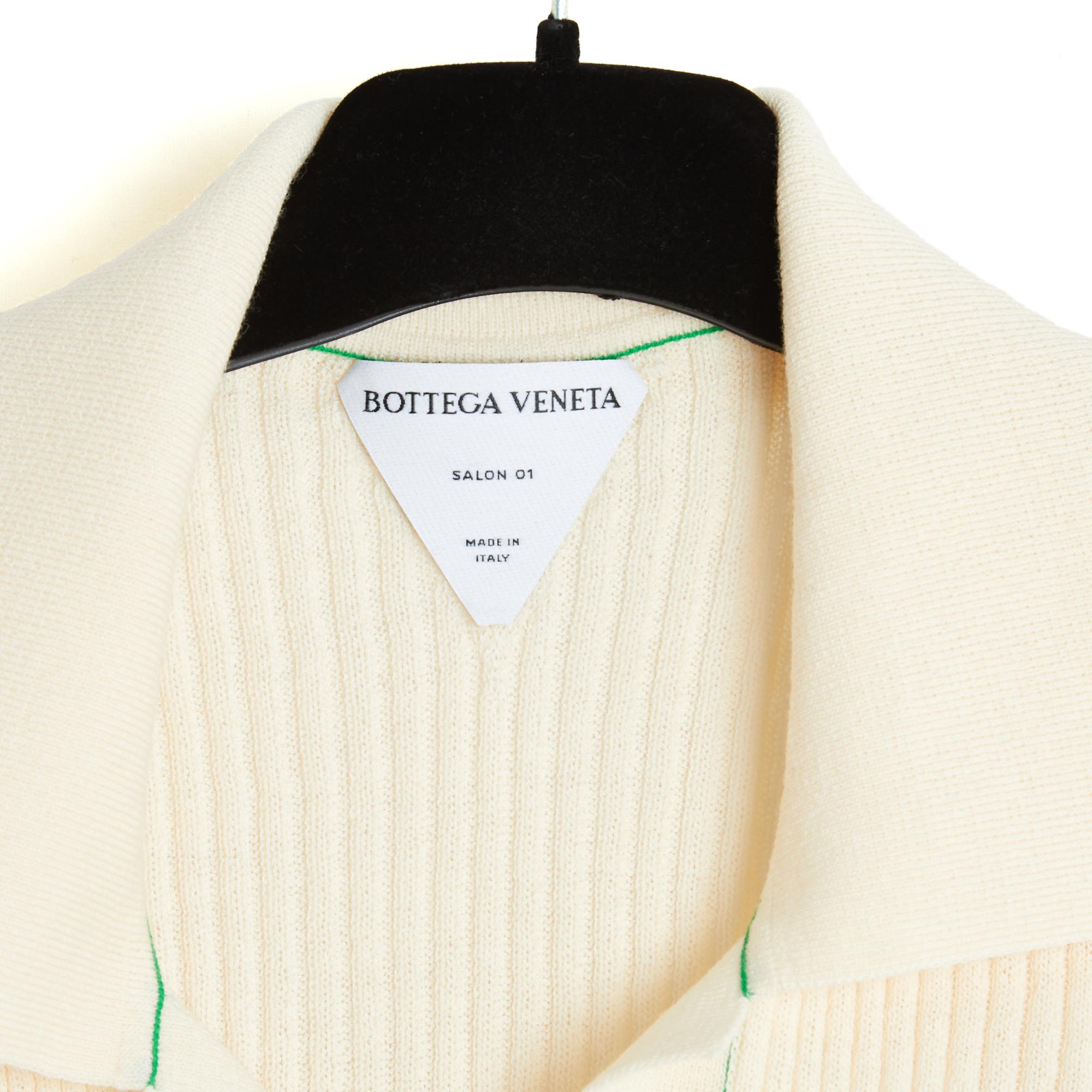 Polo Bottega Veneta della collezione SS 2021 in maglia 