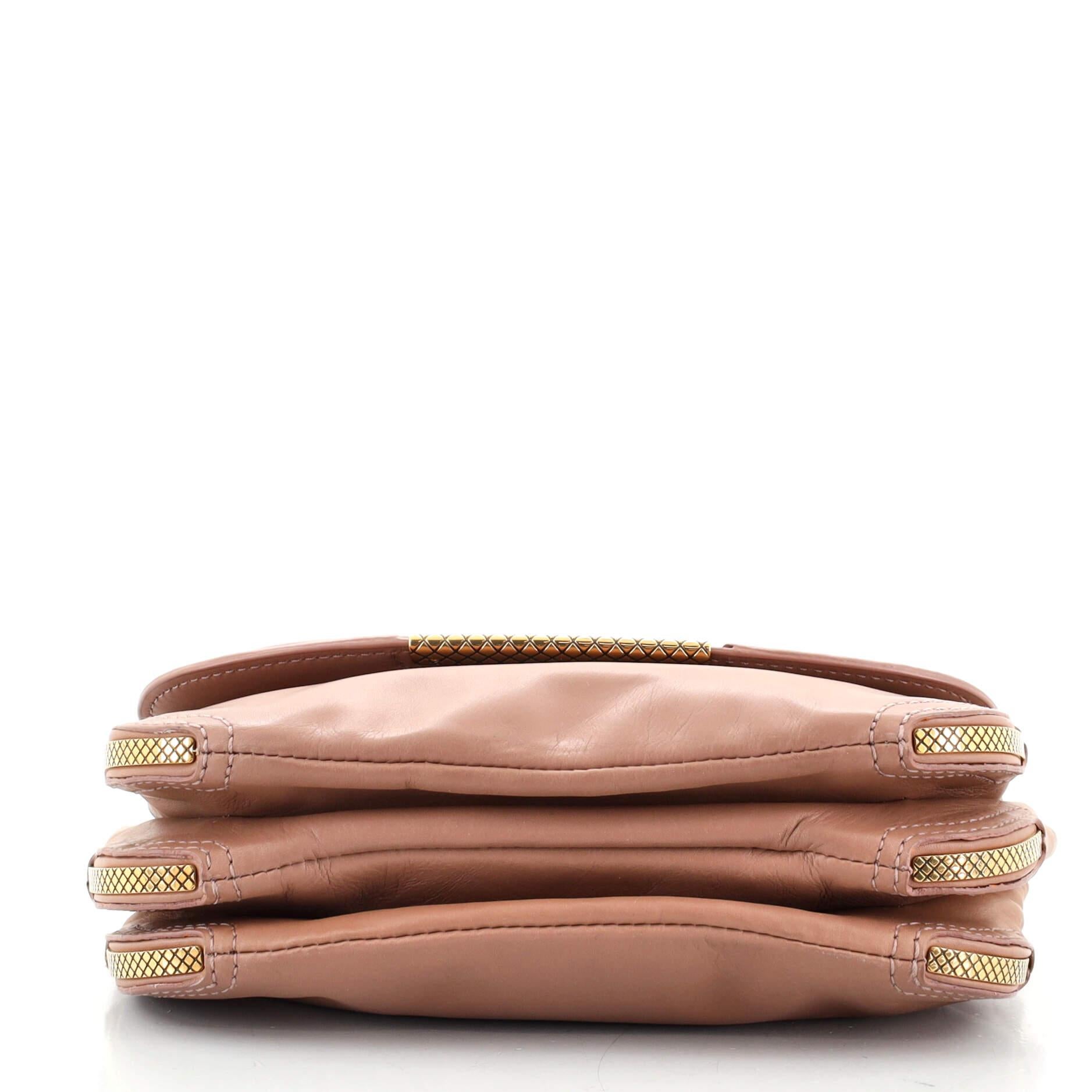Bottega Veneta Accordion Round Flap Shoulder Bag Leather In Good Condition In NY, NY