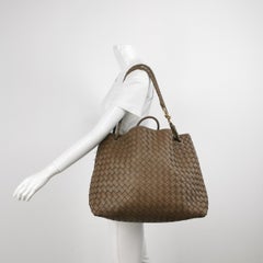 Bottega Veneta Andiamo Andiamo Chocolate Brown Handbag